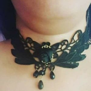 Small black rose choker
